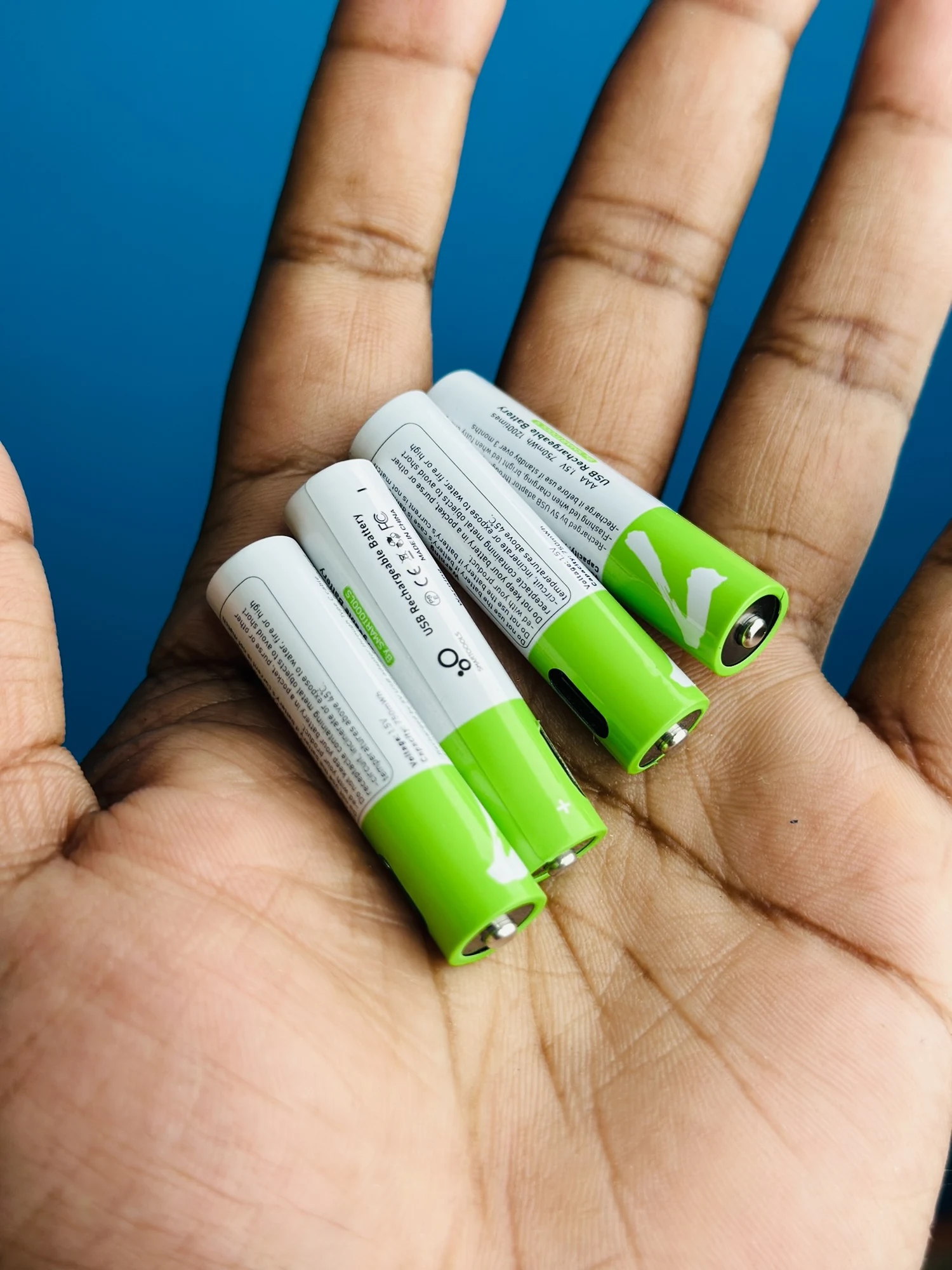 SmarToools RB40 AA USB-C Battery — 4 Pack - 7