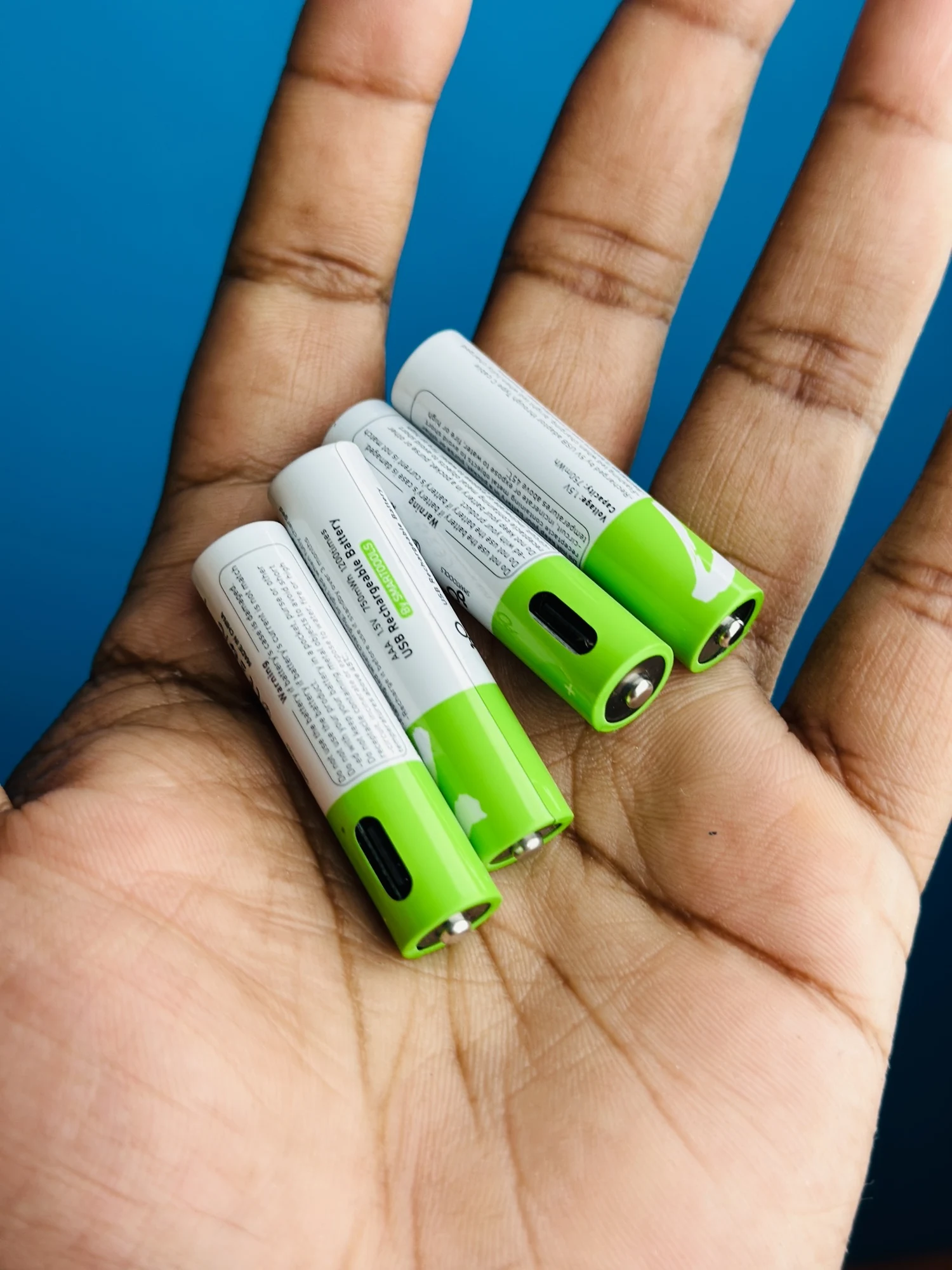 SmarToools RB40 AA USB-C Battery — 4 Pack - 8